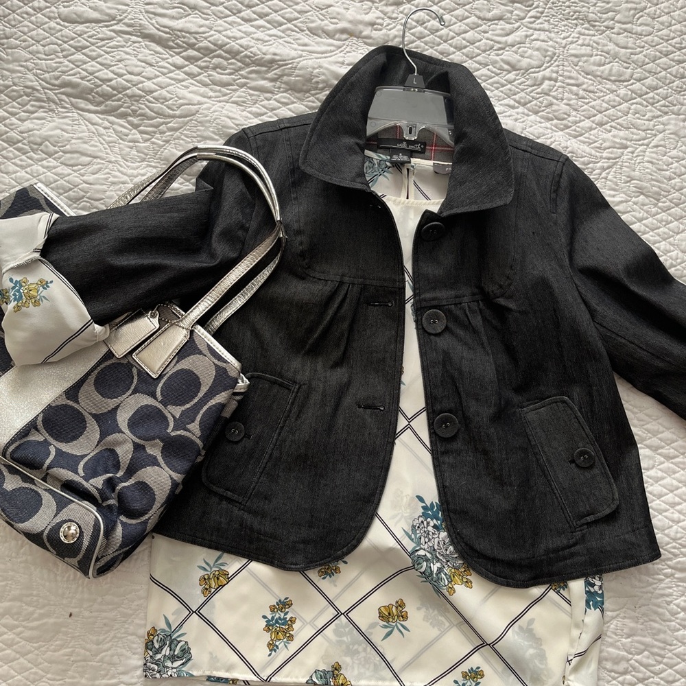 Women’s Blouse